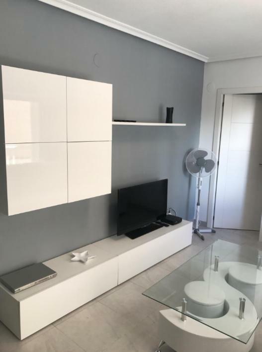 Modern Beach Apartment Torrevieja Kültér fotó